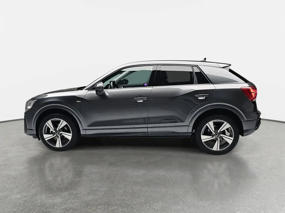 AUDI Q2 35 TFSI S-TRONIC S LINE NAVI LED ACC EL.HECKKL. WI
