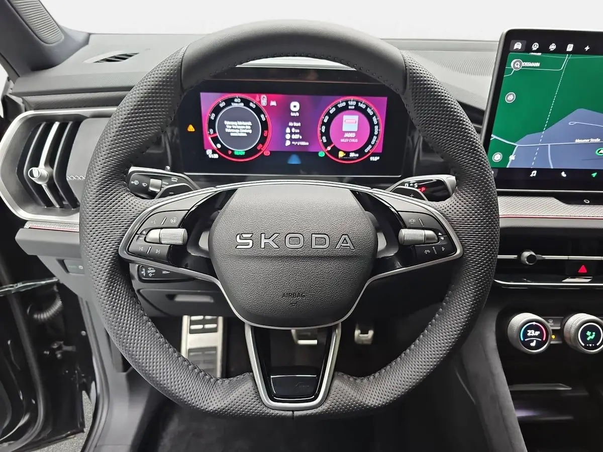 SKODA KODIAQ 1.5 TSI DSG SPORTLINE NAVI LED ACC WINTER 7-S KAME