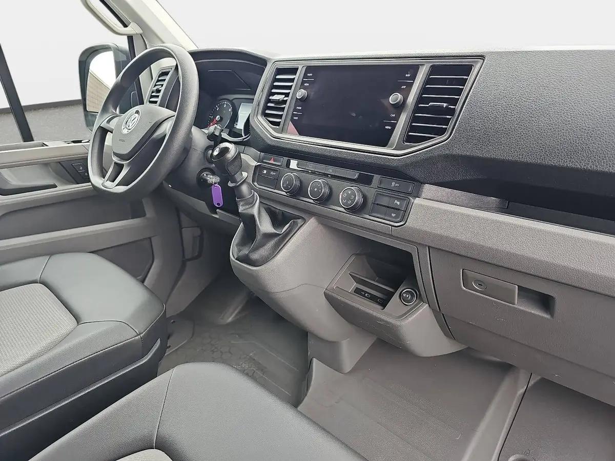VW CRAFTER 35 TDI L3H3 FWD NAVI KLIMA 3-SITZER PDC AHK