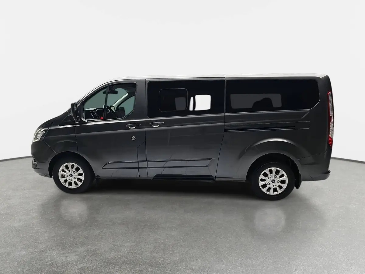 FORD TOURNEO CUSTOM 2.0 TDCI BUS 320 L2H1 VA TITANIUM 9-SITZER NAVI LM16