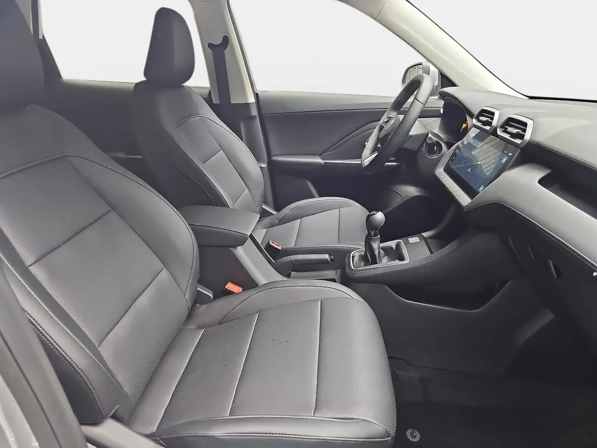MG ZS 1.5 VTI-TECH COMFORT NAVI LM17 KEYLESS-ENTRY