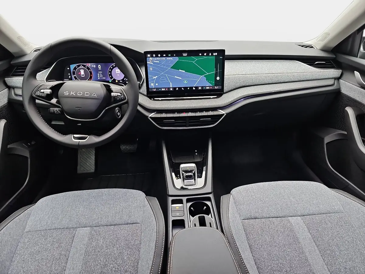 SKODA OCTAVIA COMBI 1.5 TSI ETEC DSG SELECTION NAVI LED ACC WINER KAM