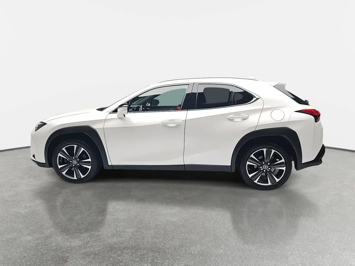 LEXUS UX 200H LED ACC LM18