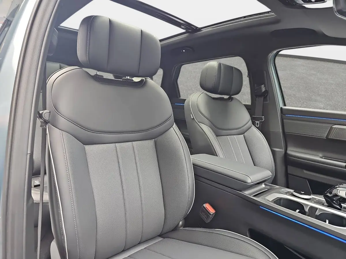 -SONSTIGE- J7 1.6 TGDI 7DCT AWD EXCLUSIV NAVI LED LM19