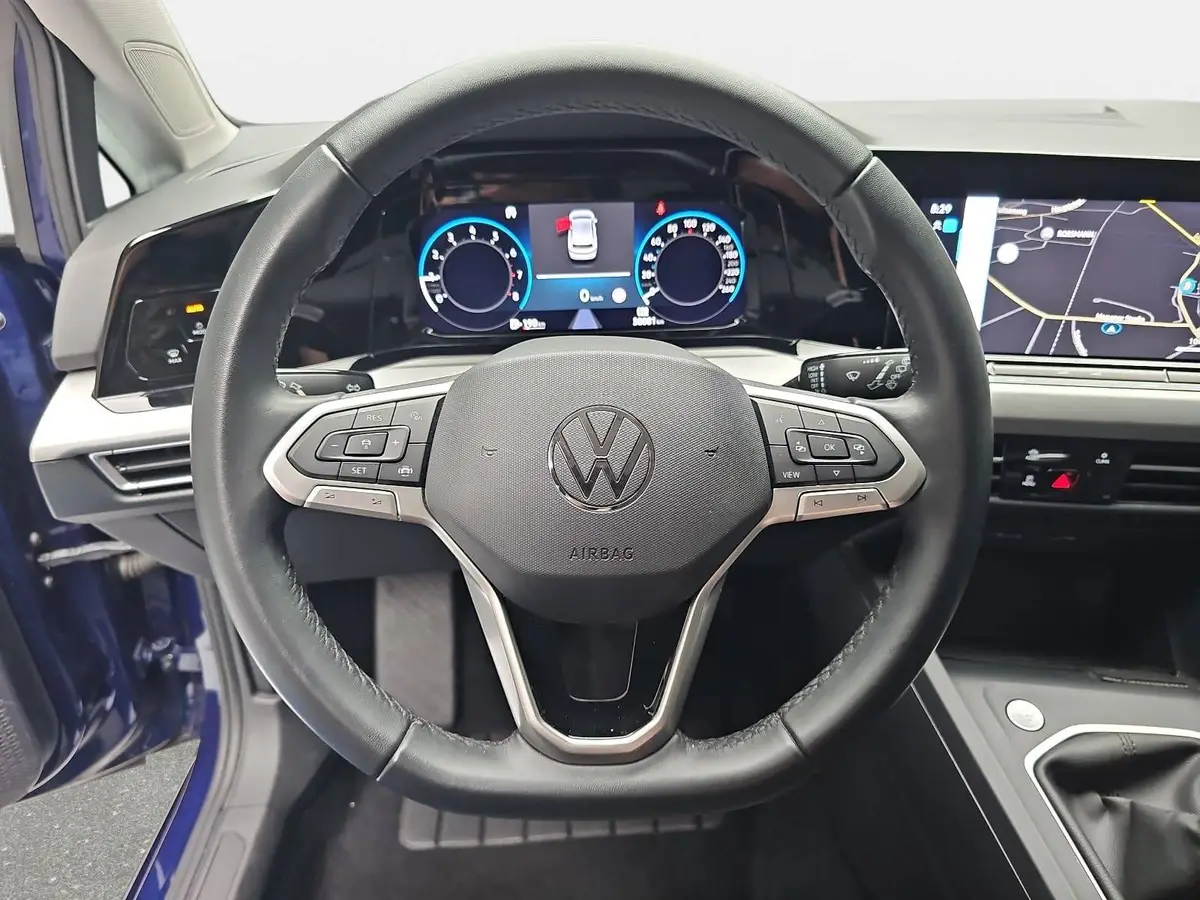 VW GOLF 1.0 TSI VIII LIFE NAVI LED KAMERA LM