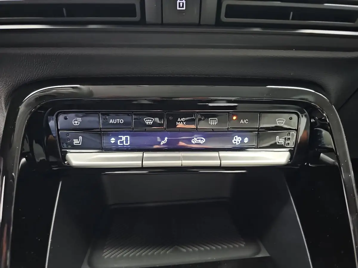 CITROËN C3 AIRCROSS 1.2 HYBRID 145 E-DCS6 PLUS 7-S