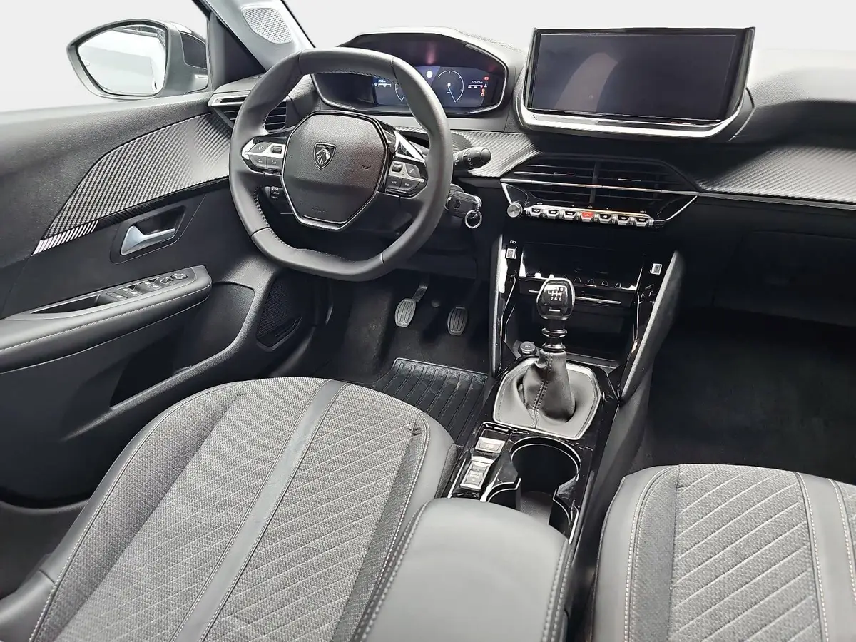 PEUGEOT 208 1.2 PURETECH 100 ALLURE LED DAB LM