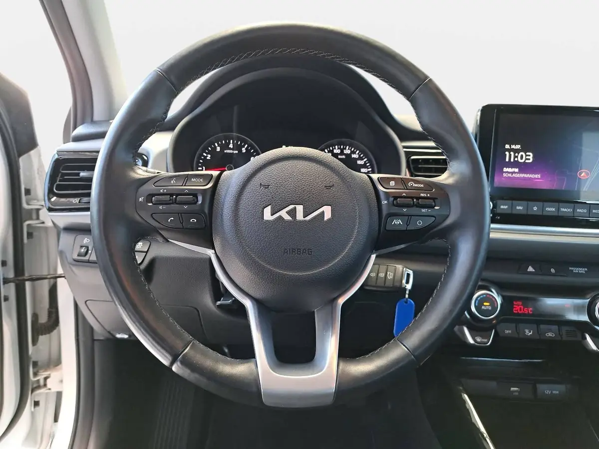 KIA RIO 1.2 VISION NAVI