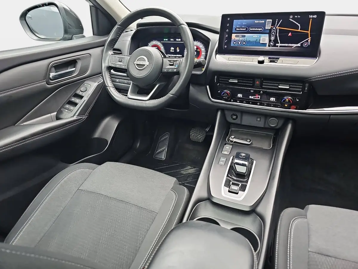 NISSAN QASHQAI 1.5 VC-T E-POWER BLACK EDITION LM