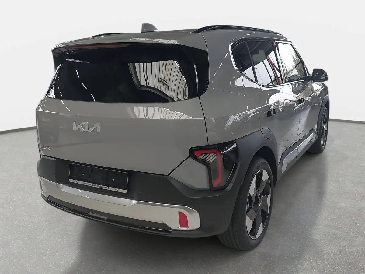 KIA EV2 61.0 KWH EARTH MJ27 4SITZE WINTER-CONNECT TECHN DRIVEWISE-PARK DESIGN