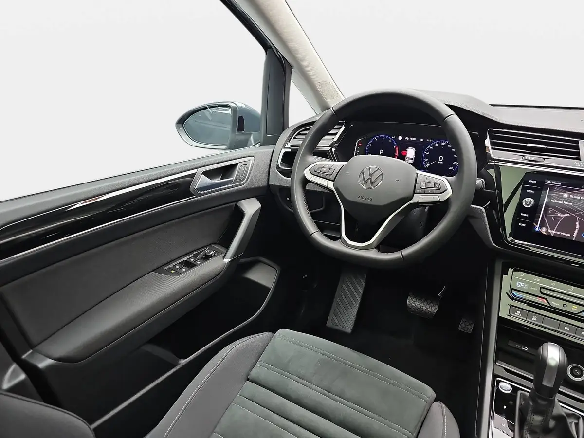 VW TOURAN 1.5 TSI DSG HIGHLINE R-LINE NAVI LED ACC PANO KAME