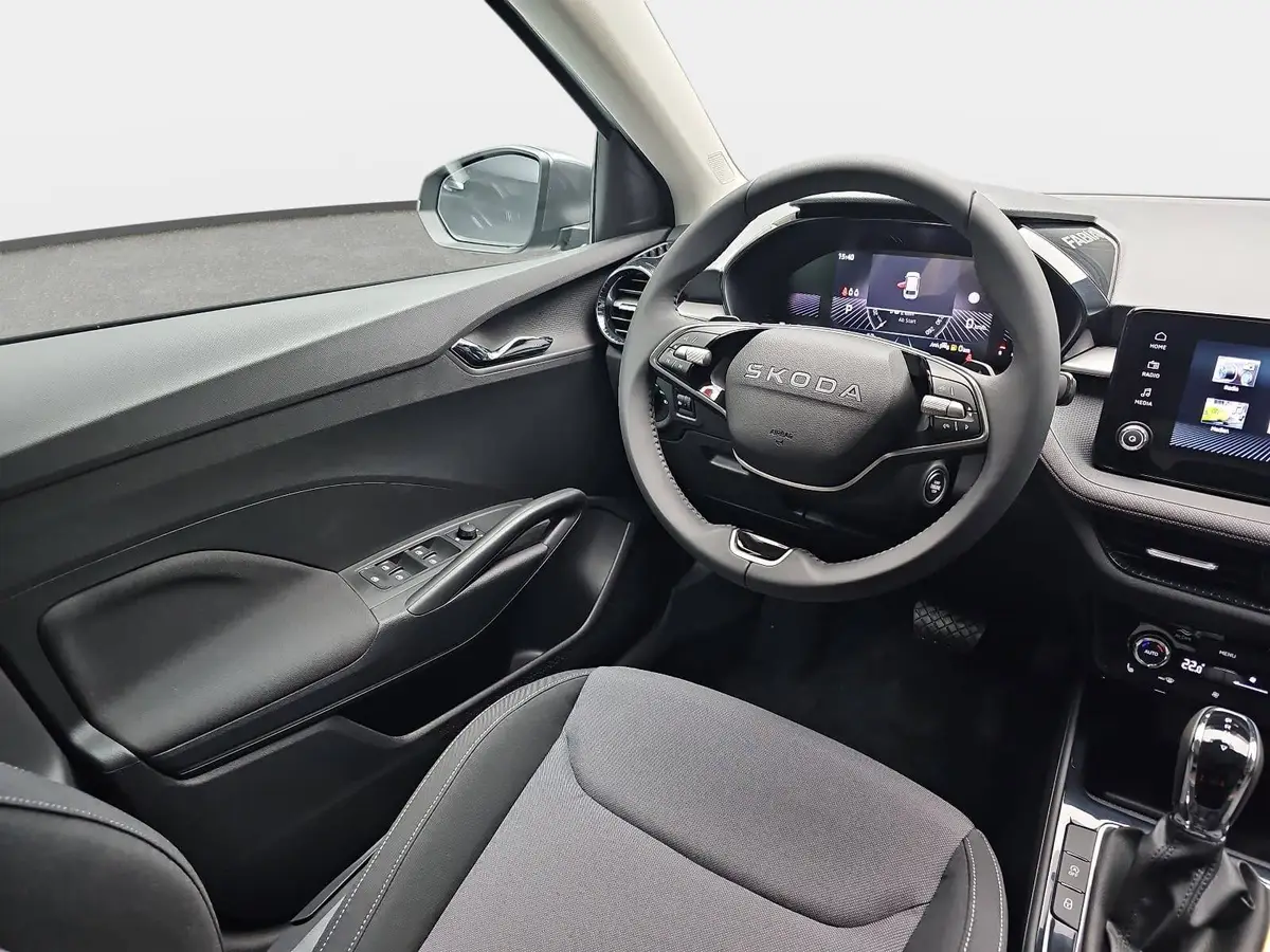 SKODA FABIA 1.0 TSI DSG 130 JAHRE LED KAMERA LM