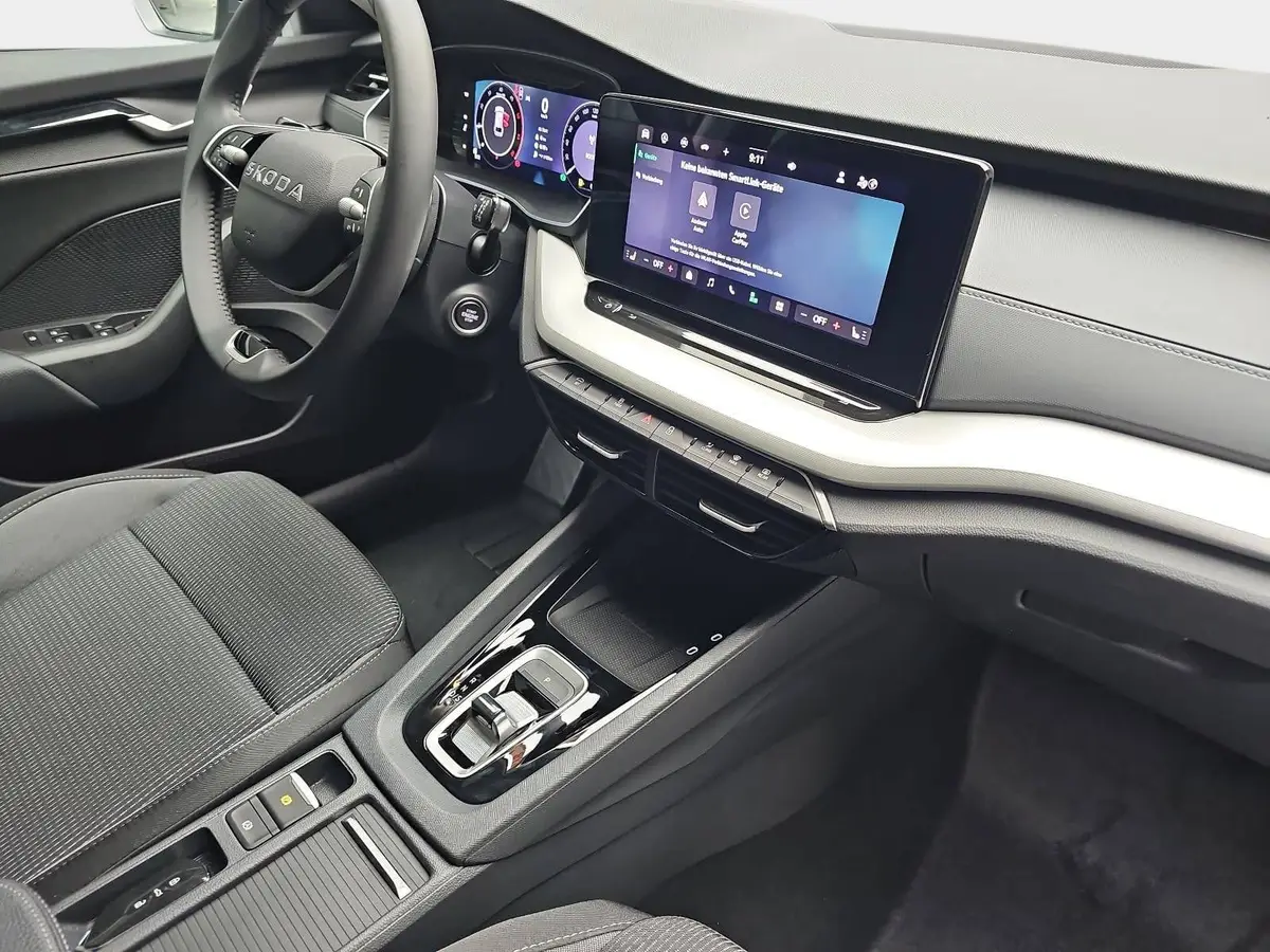 SKODA OCTAVIA COMBI 2.0 TDI DSG SELECTION AHK LM KAMERA