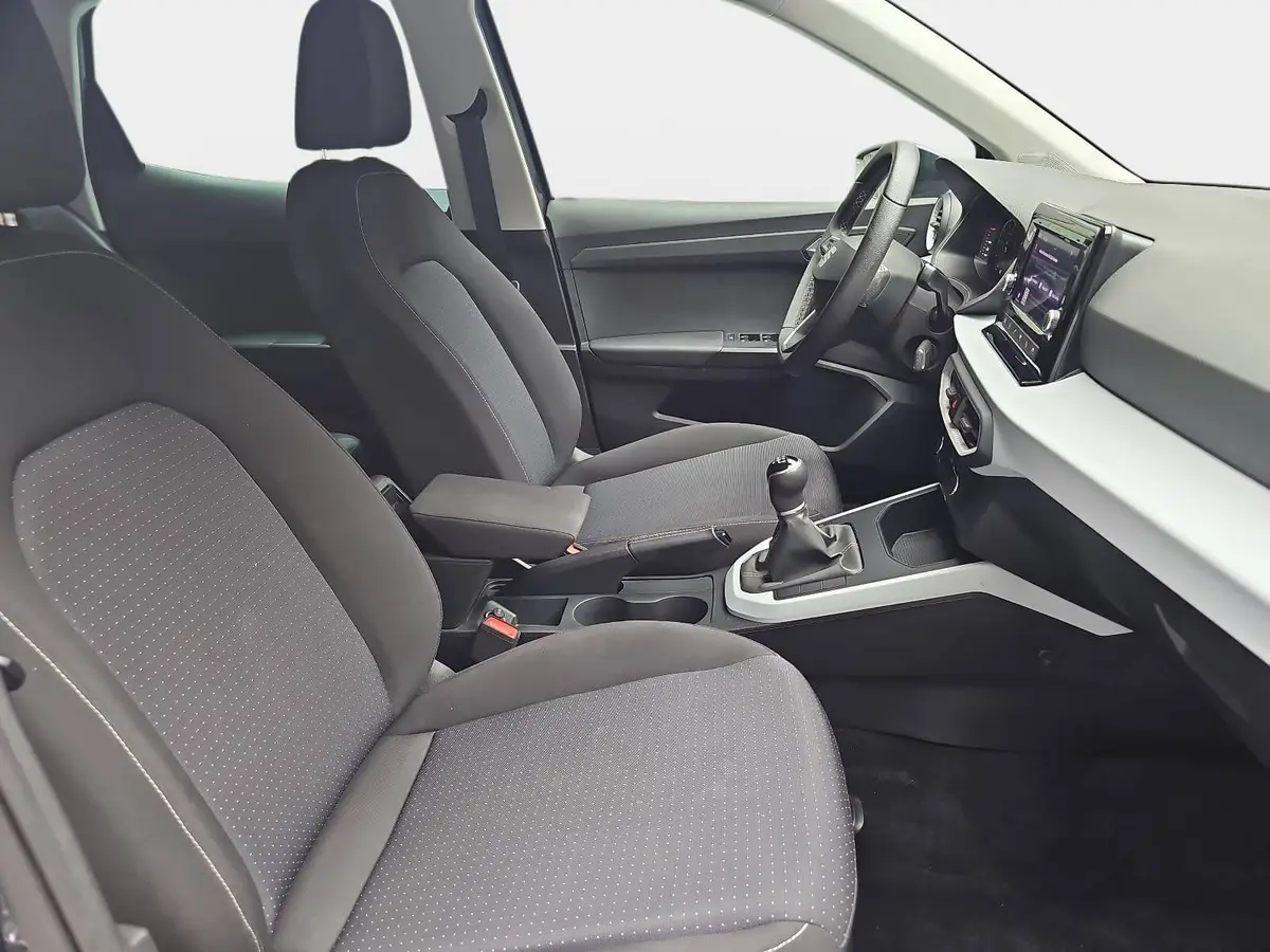 SEAT ARONA 1.0 TSI STYLE LED KLIMAAUTO PDC