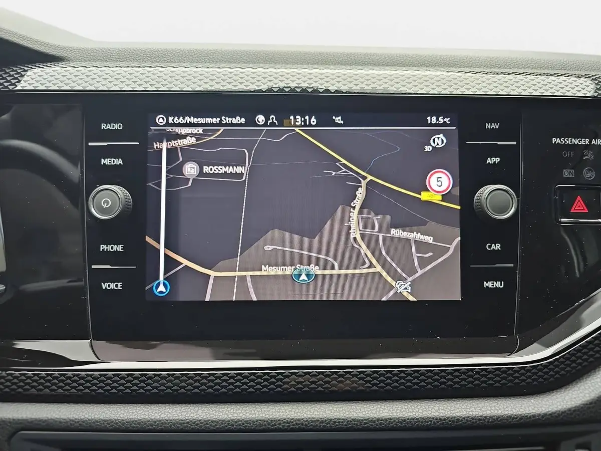 VW TAIGO 1.0 TSI DSG LIFE NAVI LED ACC SITZHEIZUNG PDC KAME
