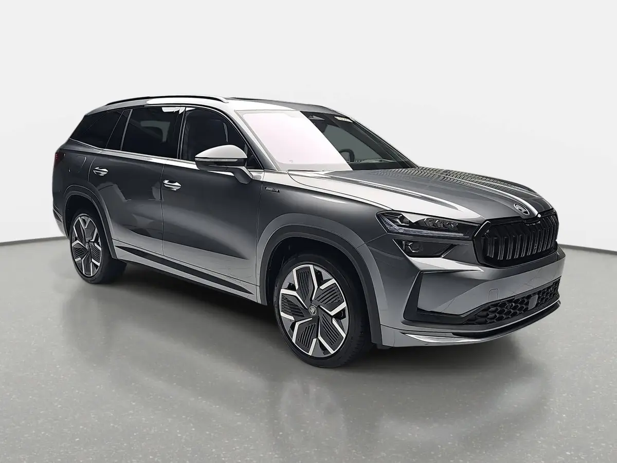 SKODA KODIAQ 2.0 TDI DSG SPORTLINE 4X4 PANO AHK