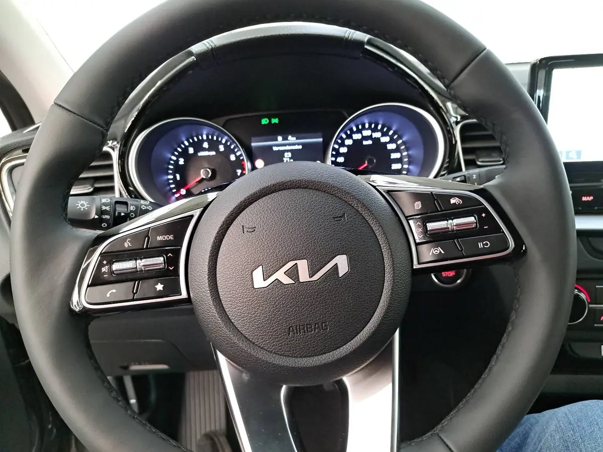 KIA CEED 1.5 T-GDI SPIRIT TECHNOLOGIE