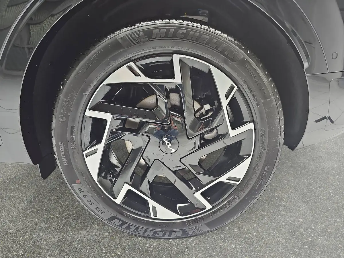 KIA SPORTAGE 1.6T PLUG-IN-HYBRID AUTO. GT-LINE DRIVEWISE GLASDACH SOUND