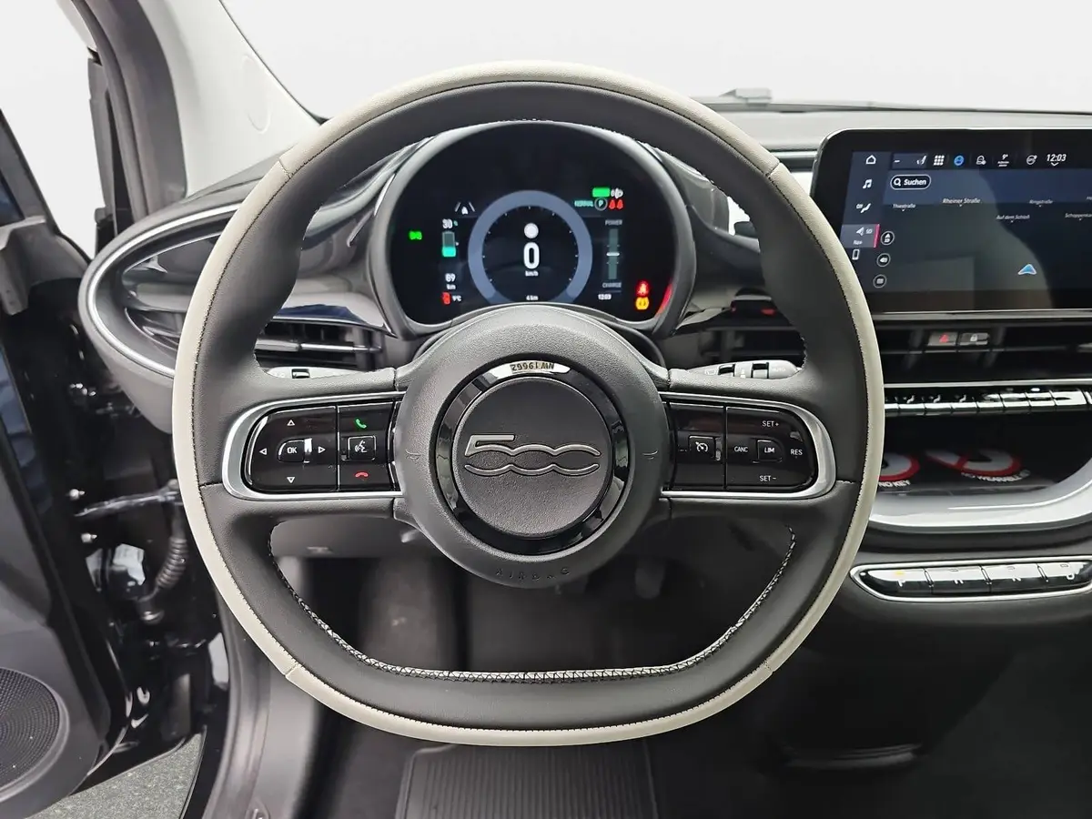 FIAT 500E ELEKTRO 42 KWH LA PRIMA