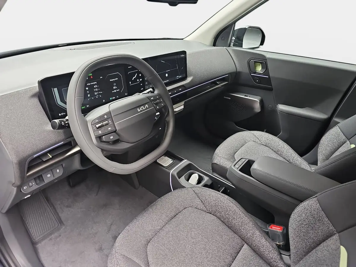 KIA EV2 42.2 KWH EARTH MJ27 4SITZE WINTER-CONNECT TECHN DRIVEWISE-PARK DESIGN