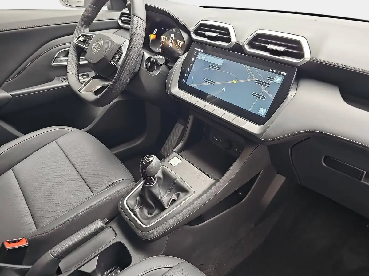 MG ZS 1.5 VTI-TECH COMFORT NAVI LM17 KEYLESS-ENTRY