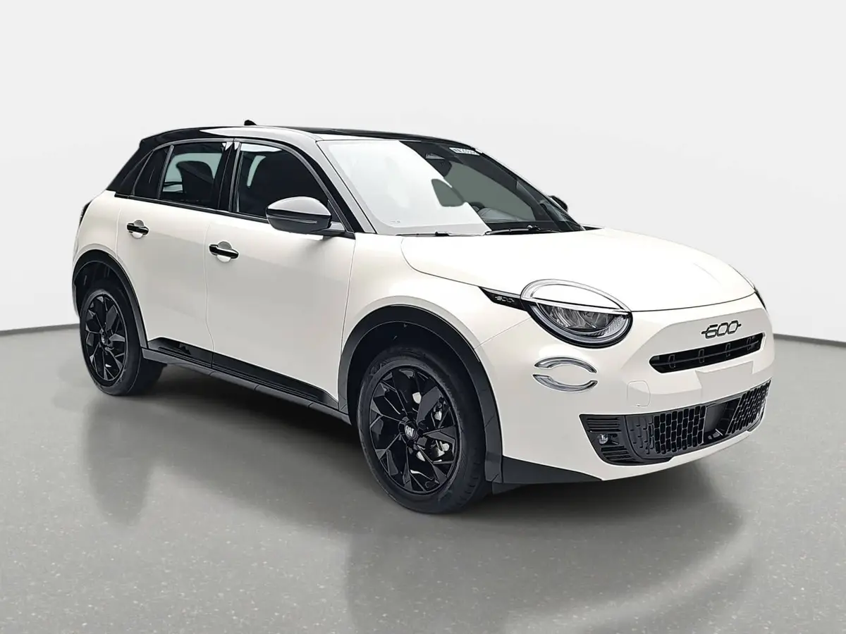 FIAT 600 1.2 T3 HYBRID STREET MJ26