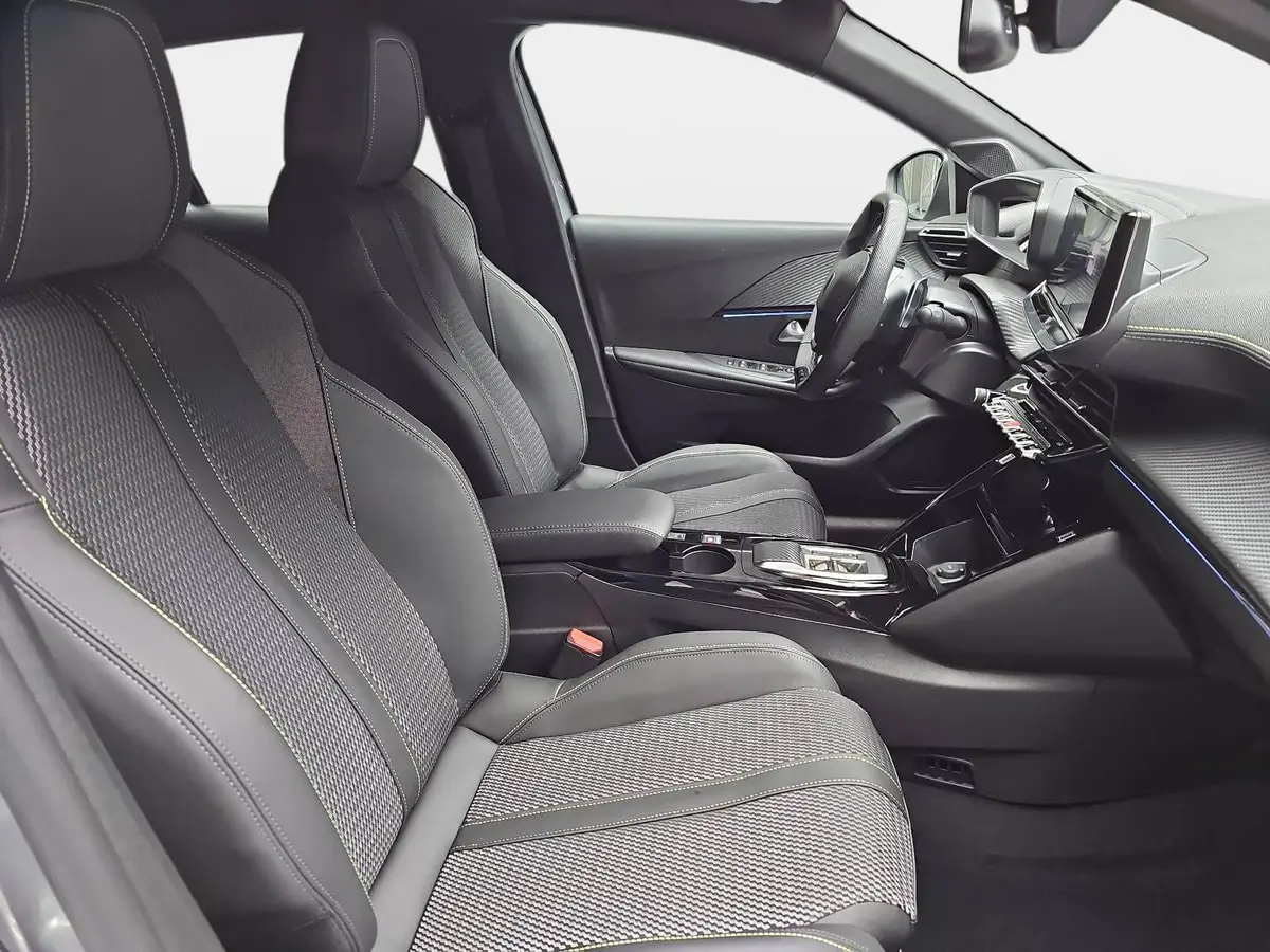 PEUGEOT 208 1.2 HYBRID 110 E-DSC6 GT KLIMA LED MIRROR-SCREEN K