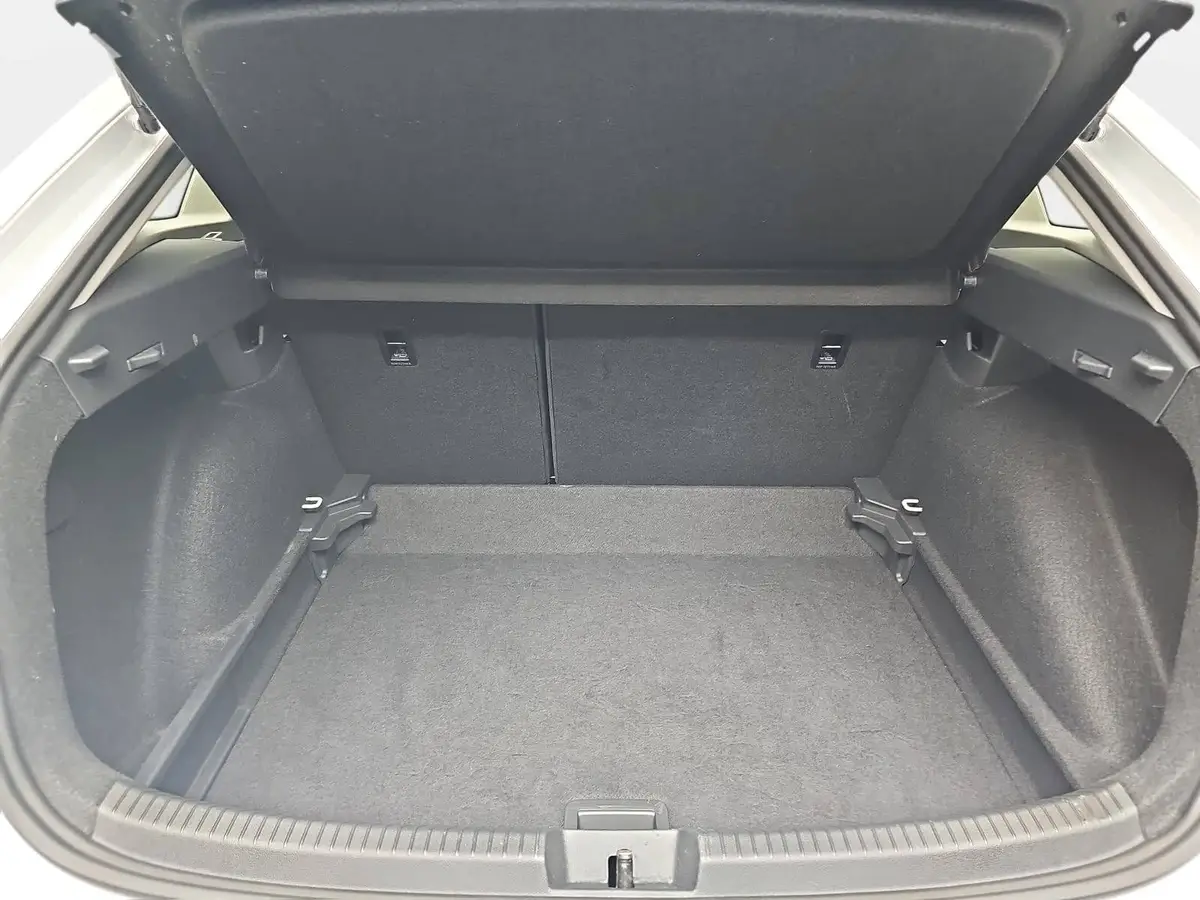 VW TAIGO 1.0 TSI DSG LIFE NAVI LED ACC LM