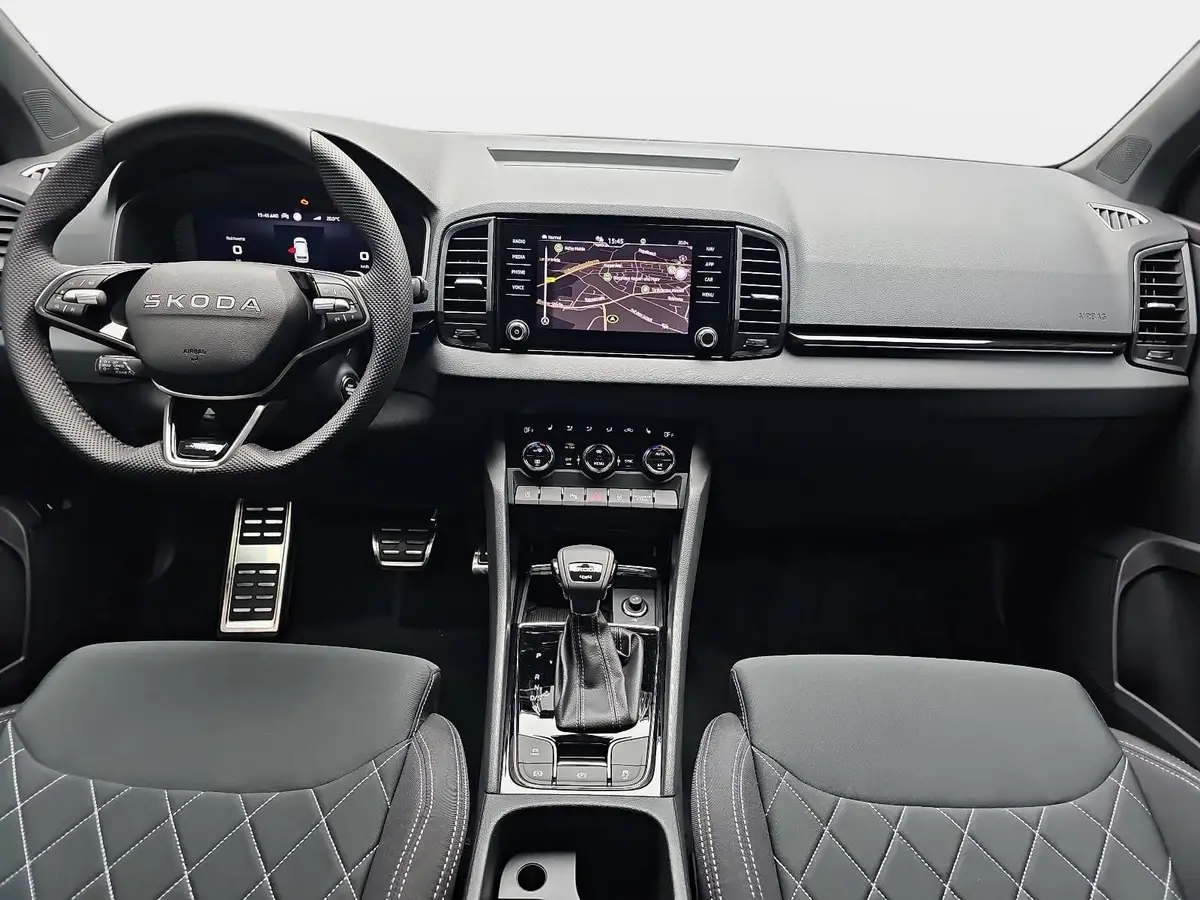SKODA KAROQ 2.0 TDI DSG SPORTLINE 4X4 NAVI LED
