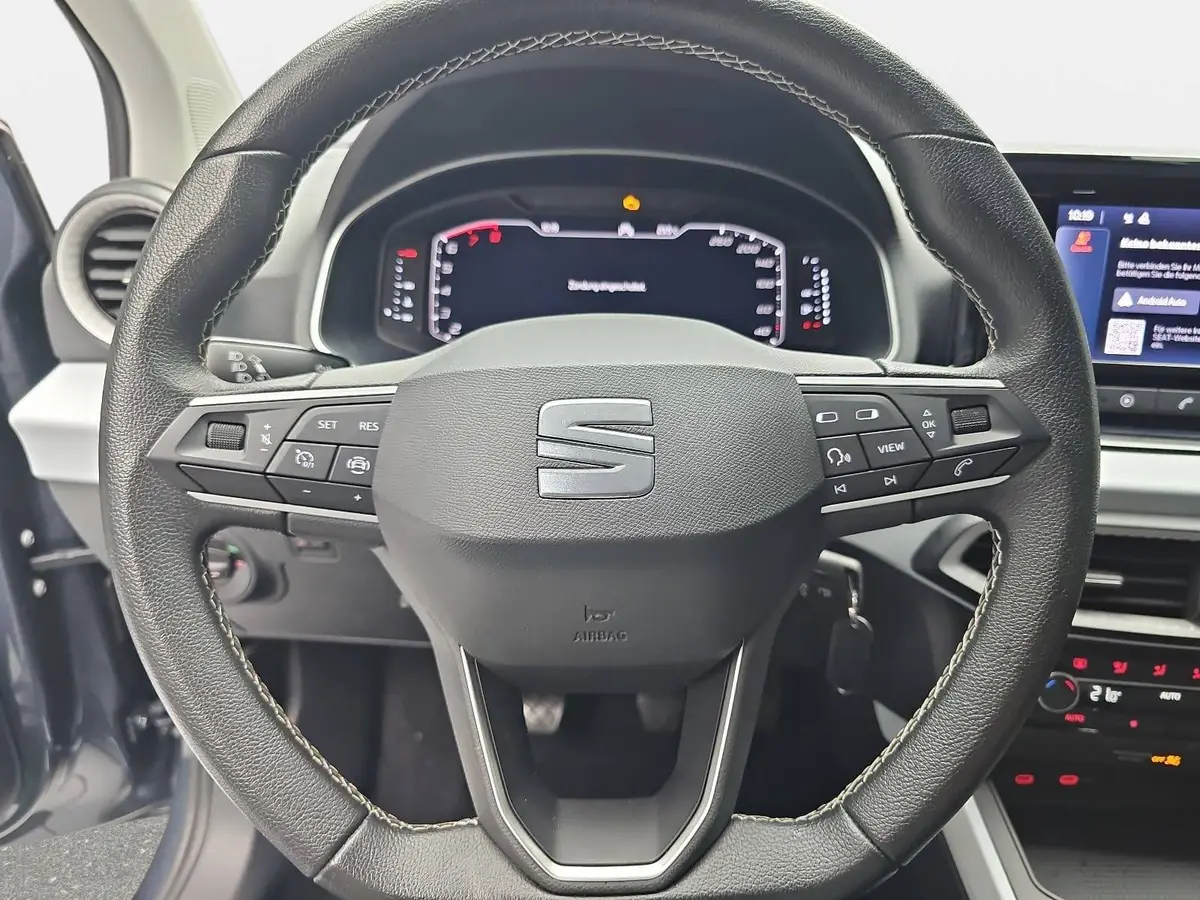SEAT ARONA 1.0 TSI STYLE PDC APP-CONNECT