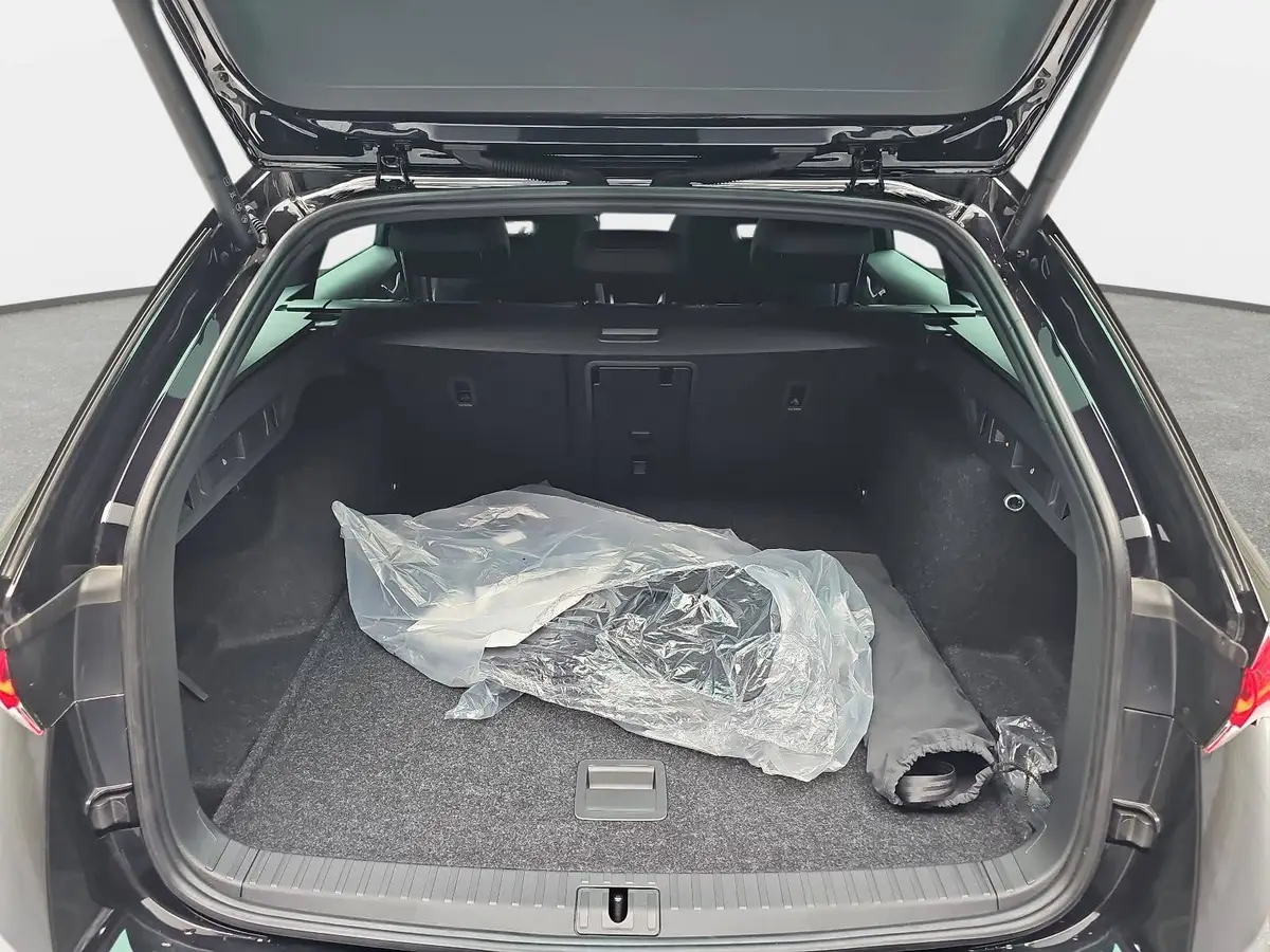 SKODA OCTAVIA 2.0 TSI DSG SPORTLINE 4X4 ACC PANO