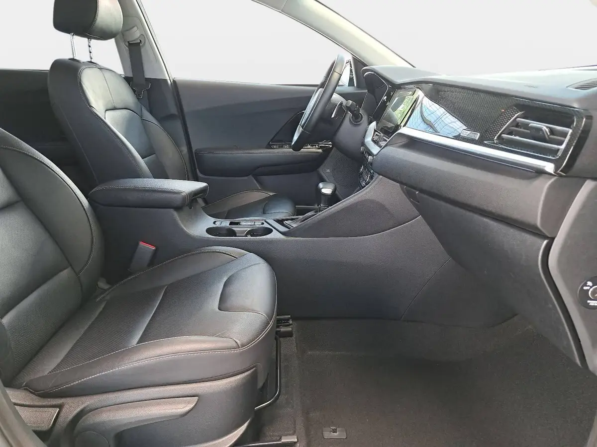 KIA NIRO 1.6 PHEV SPIRIT ACC WINTER KAMERA