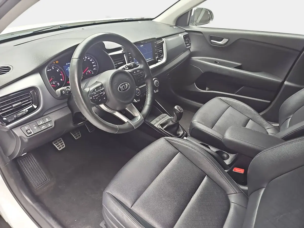 KIA STONIC 1.0 T-GDI PLATINUM EDITION