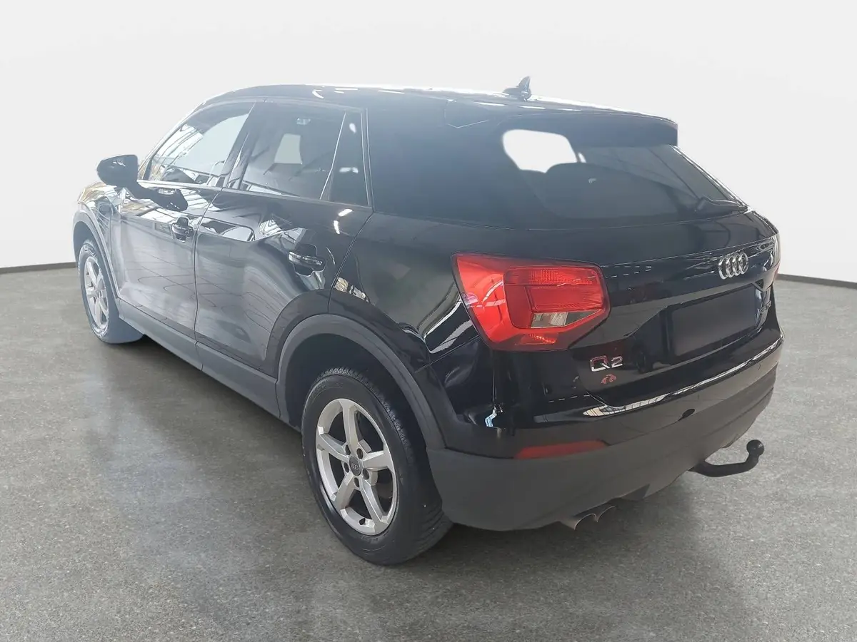 AUDI Q2 1.5 TFSI 35 GANZJAHRESREIFEN AHK
