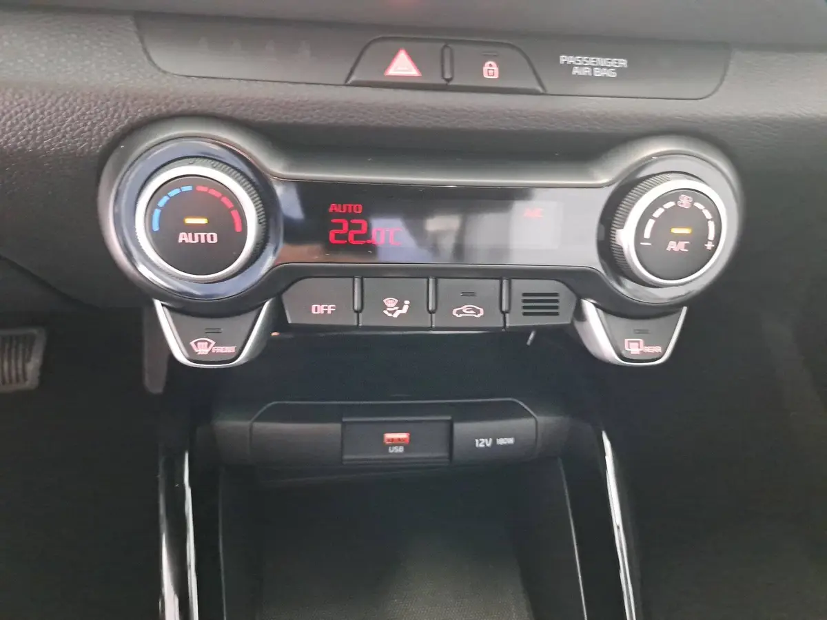 KIA STONIC 1.0 T-GDI 100 DCT VISION LED SITZH. NAVI