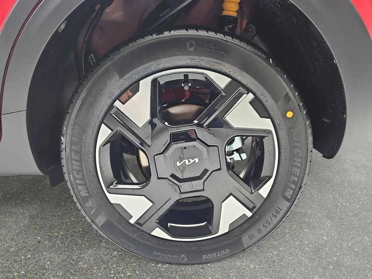 KIA STONIC 1.0 T-GDI 100 DCT VISION MJ26 SITZH. NAVI