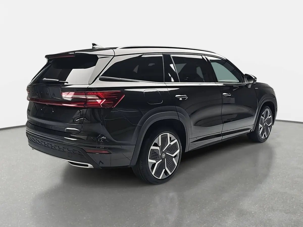 SKODA KODIAQ 1.5 TSI DSG SPORTLINE NAVI MATRIX 7-S LM20