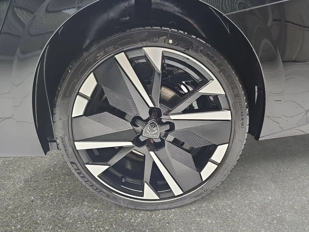PEUGEOT 308 SW 1.2 HYBRID GT KOMFORT PAKET AHK LM