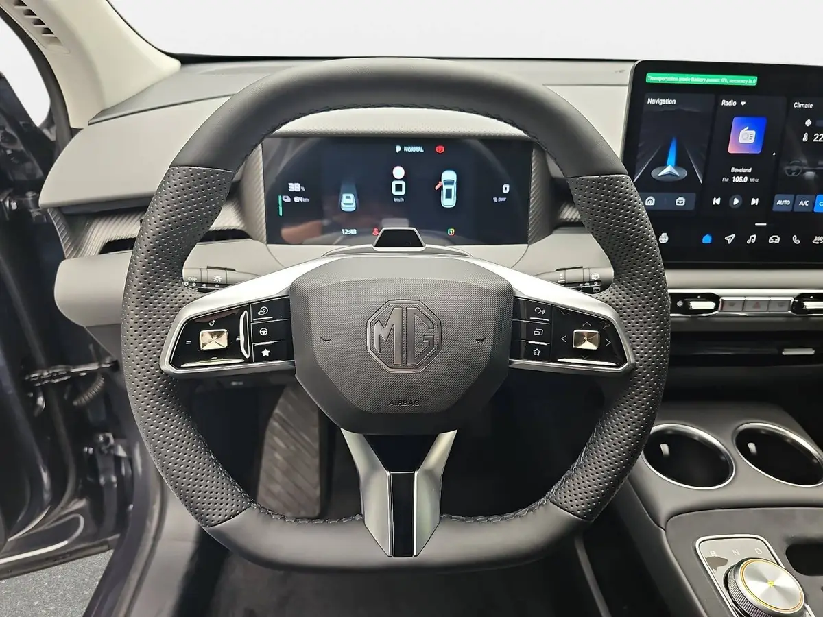 MG S5 EV 64 KWH MY25 LUXURY