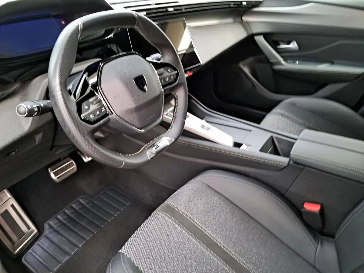 PEUGEOT 308 1.2 PURETECH 130 SW AUTO. GT
