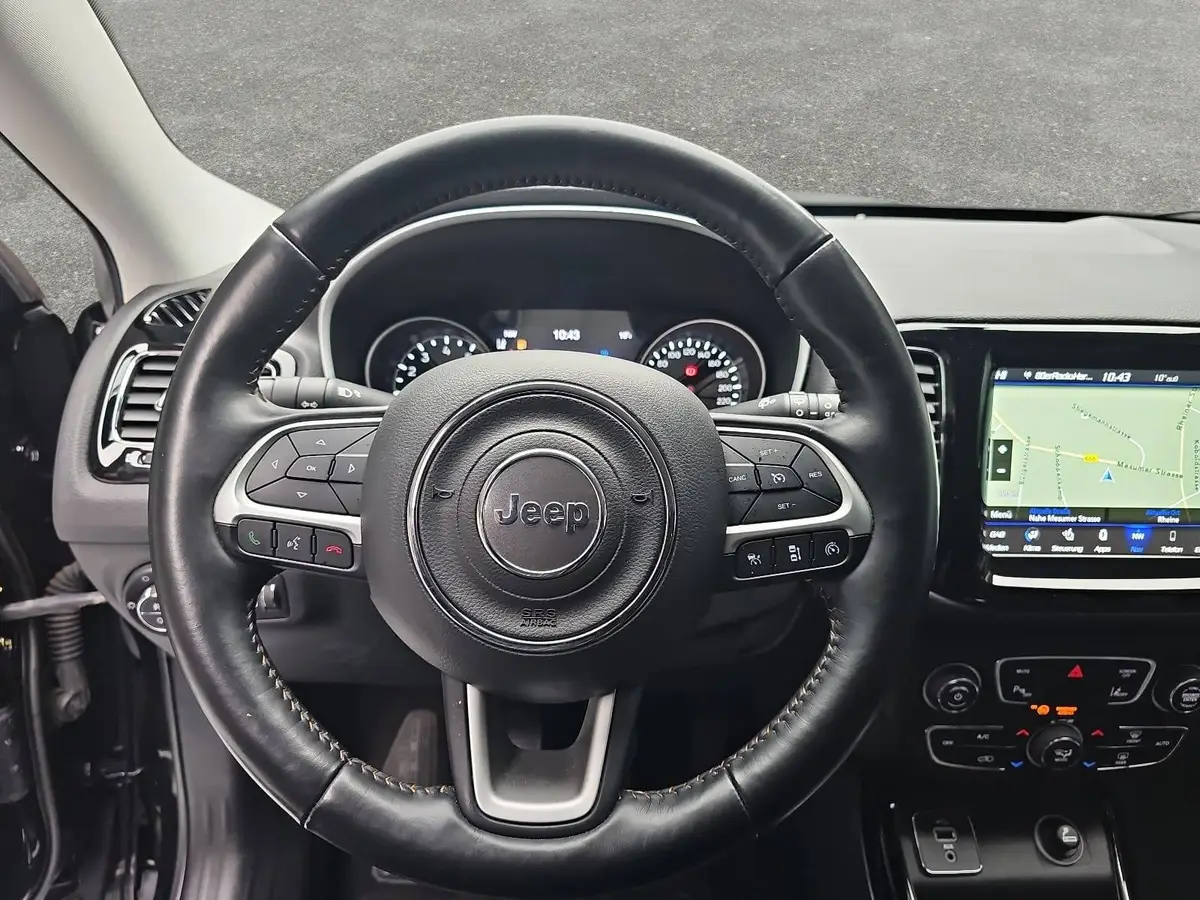 JEEP COMPASS 1.4 MULTIAIR 2WD LIMITED AHK NAVI XENON WINTER PDC AHK LM19