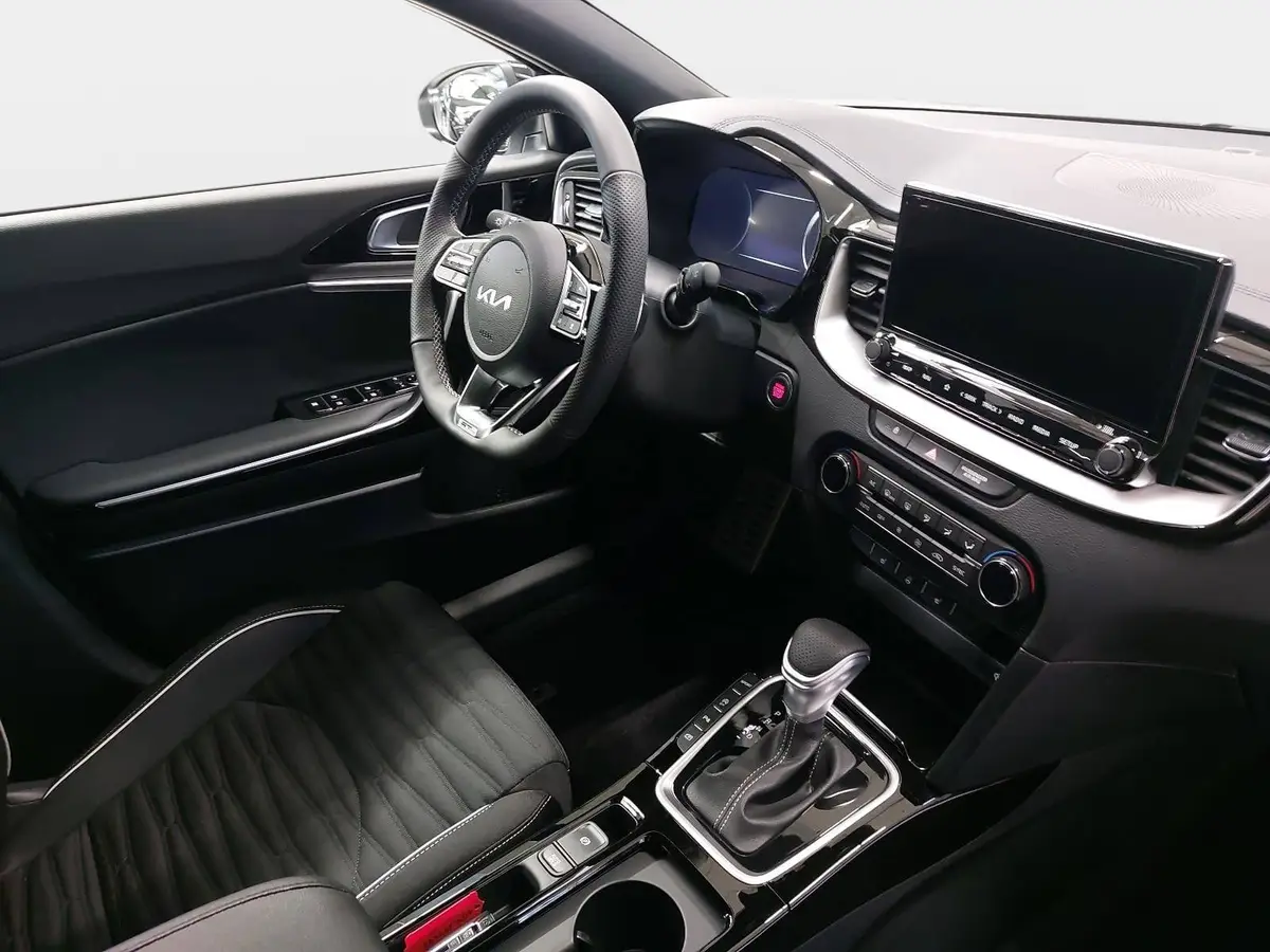 KIA CEED SW 1.5 T-GDI DCT7 GT-LINE TECHNOLOGIE PERFORMANCE