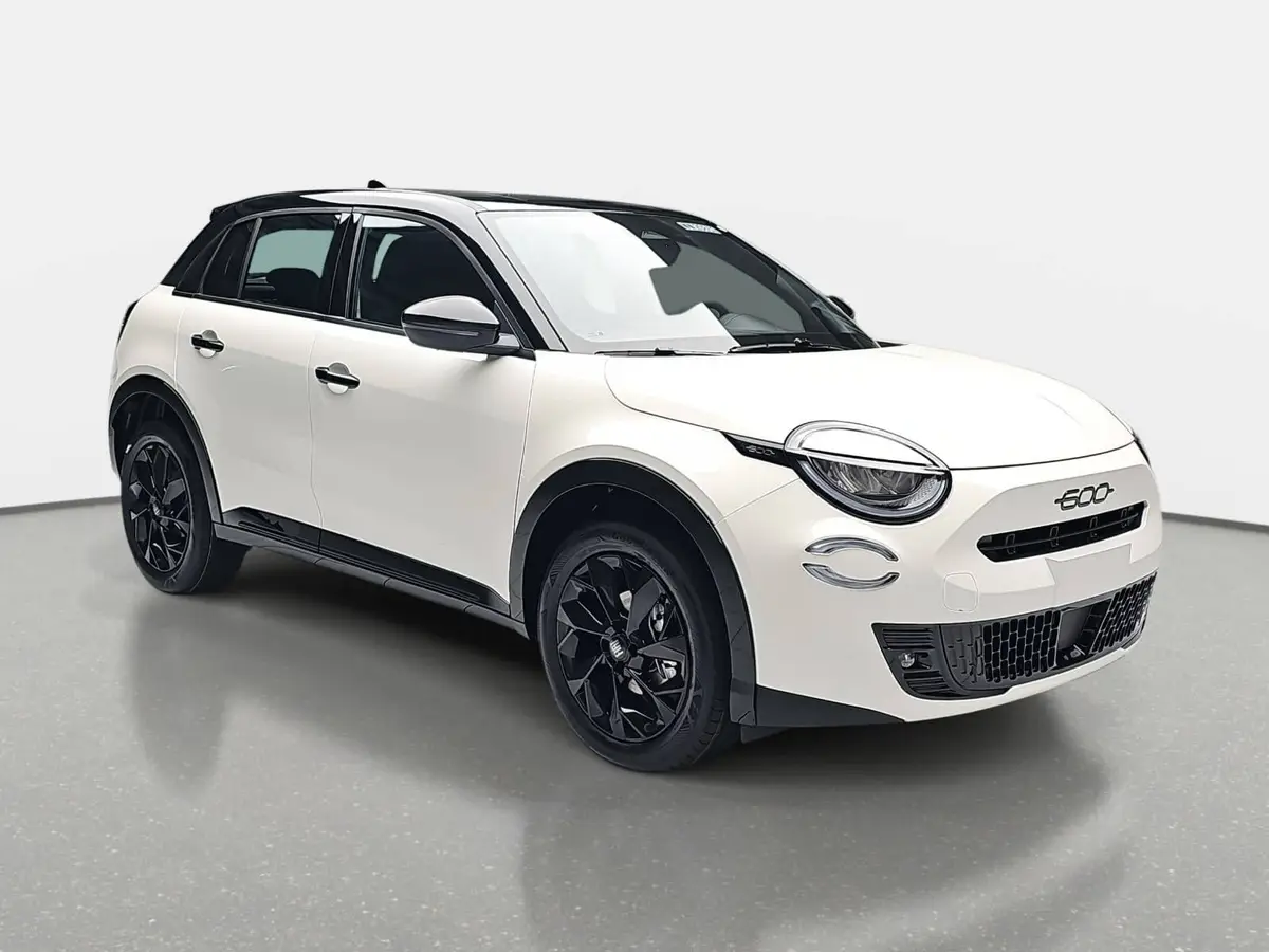 FIAT 600 1.2 T3 HYBRID STREET MJ26