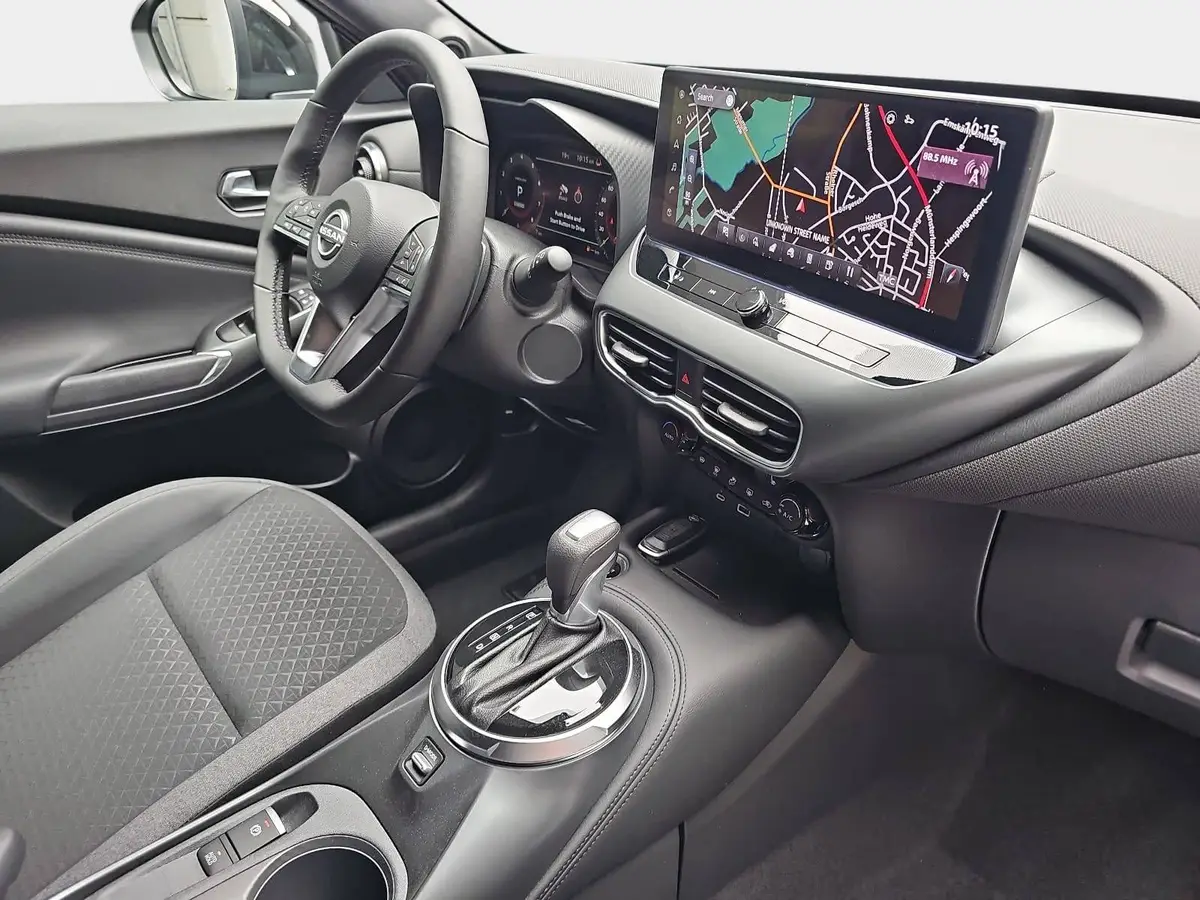 NISSAN JUKE 1.0 DIG-T 5T AUTO. N-CONNECTA NAVI WINTER FRONTSCHEIBENHEIZUNG