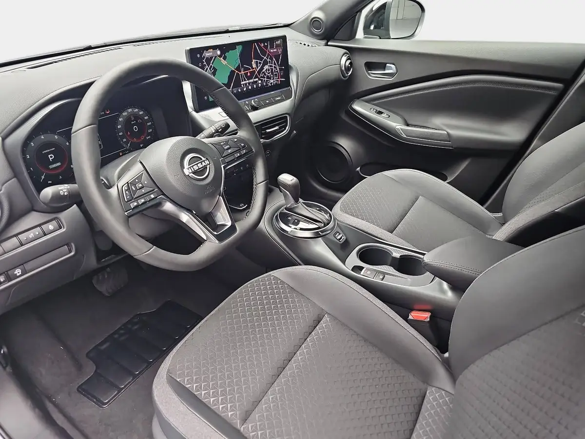NISSAN JUKE 1.0 DIG-T 5T AUTO. N-CONNECTA NAVI WINTER