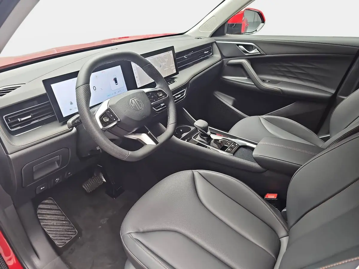 MG HS 1.5 PLUG-IN-HYBRID MY25.5 LUXURY LEDER 360-GRAD-KAMERA 19-ZOLL-LM