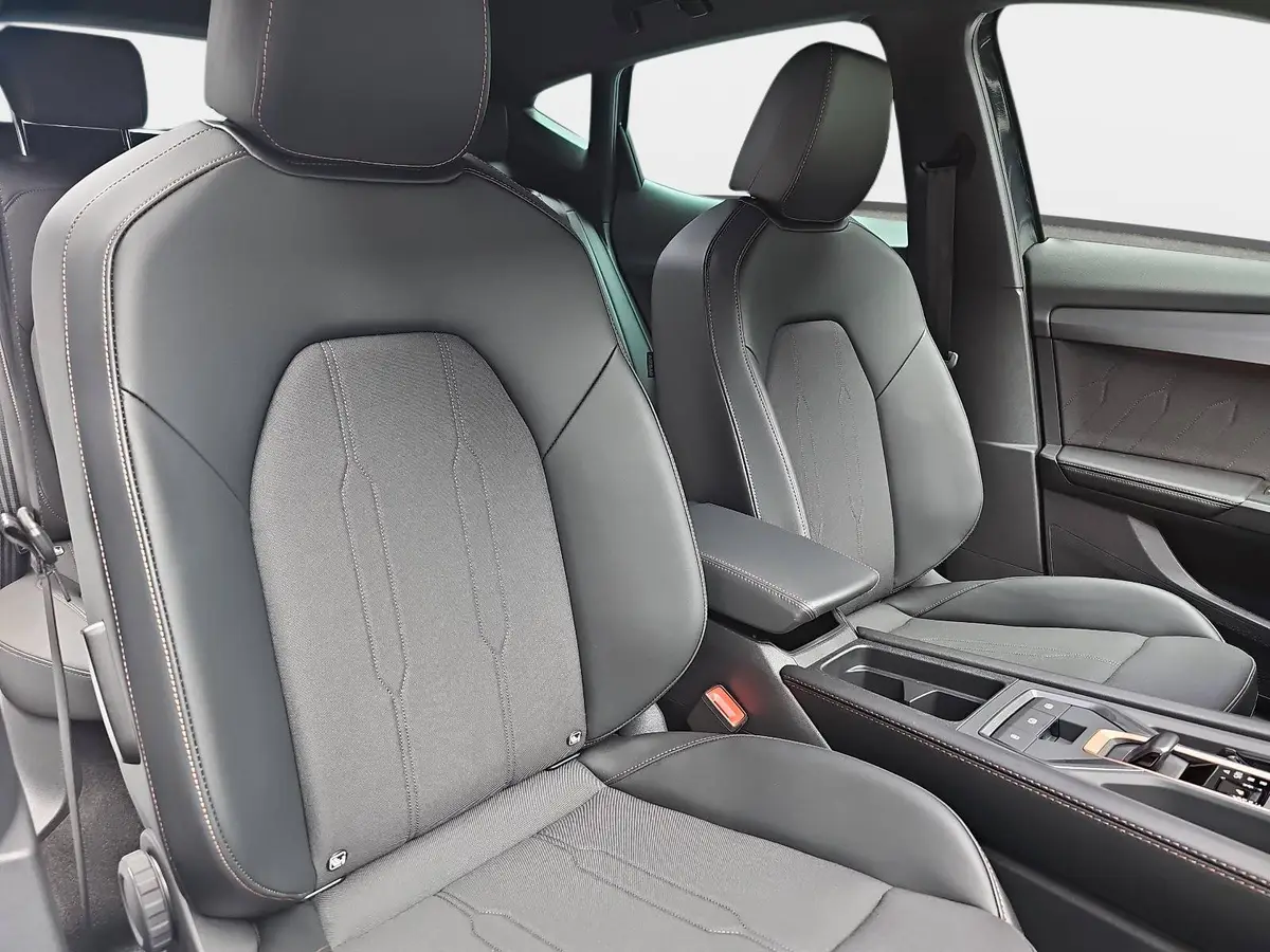 CUPRA FORMENTOR 1.5 ETSI DSG LED EDGE PAKET EL.HECKKLAPPE KAM