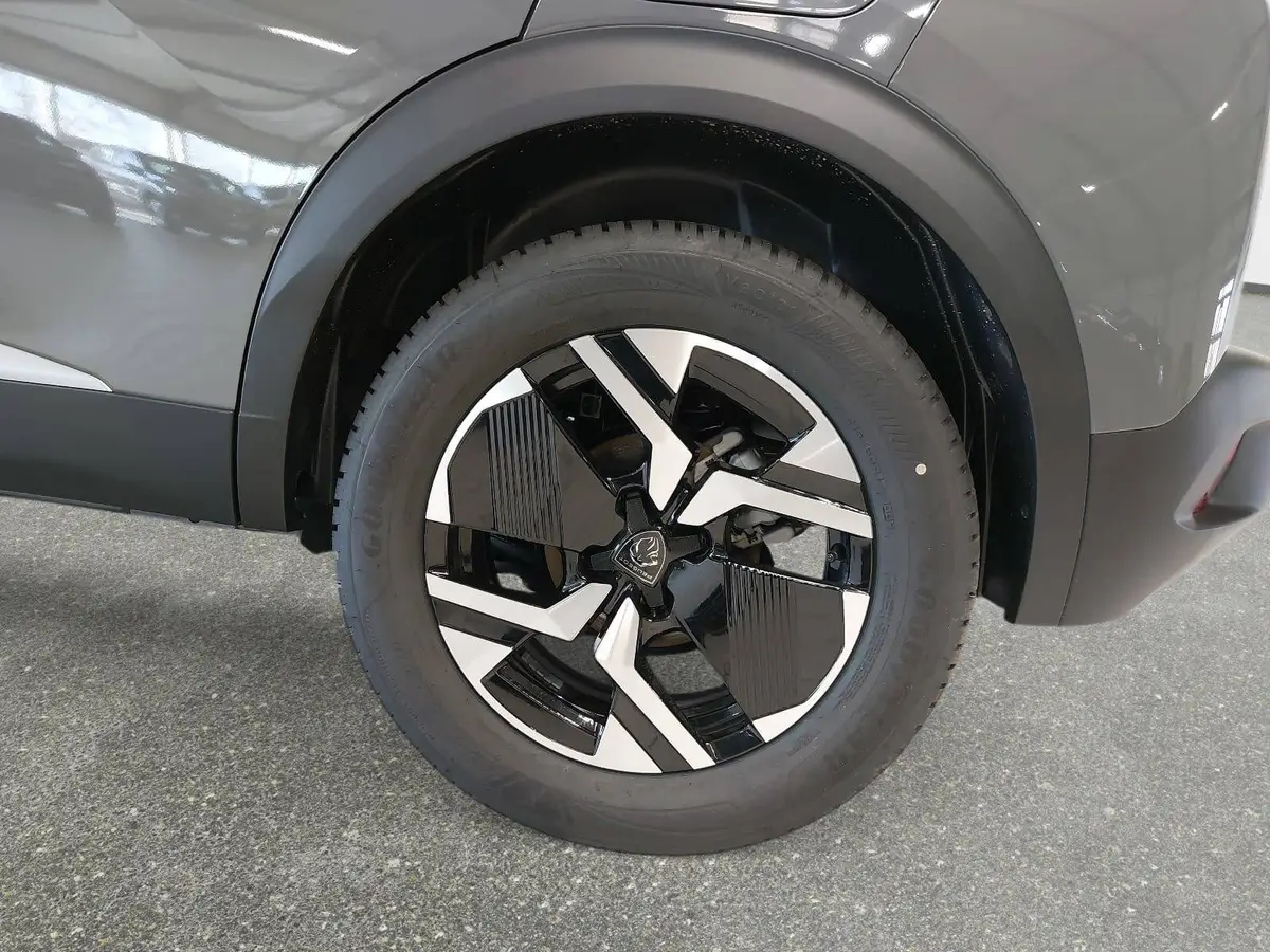 PEUGEOT 2008 1.2 HYBRID 145 E-DSC6 GT-LINE 2-WD LED KLIMAAUTO K