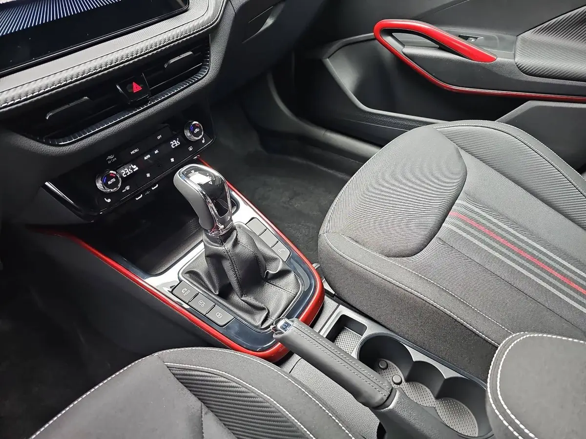 SKODA FABIA 1.0 TSI DSG MONTE CARLO LED KLIMAAUTO WINTER PDC K