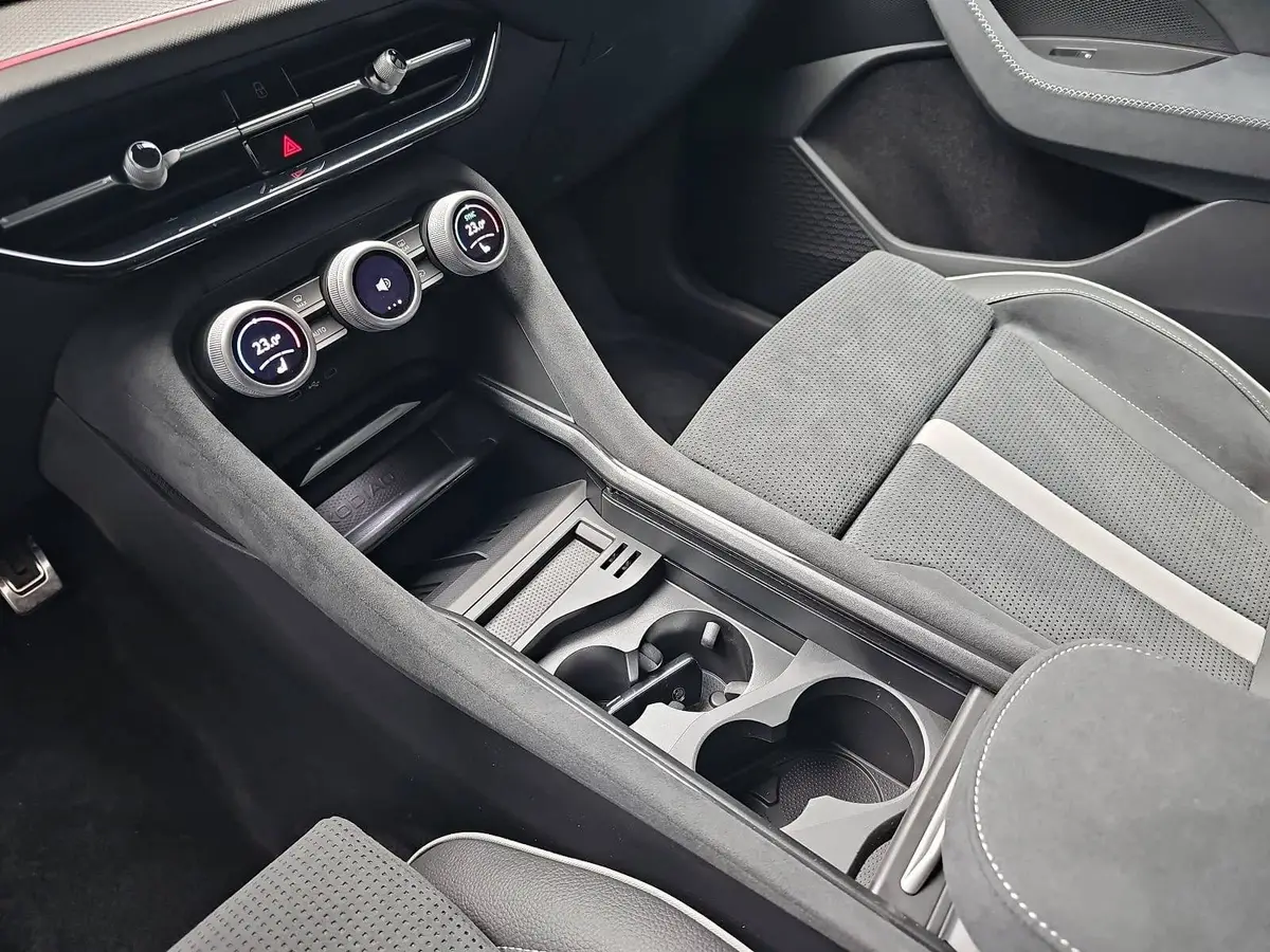 SKODA KODIAQ 2.0 TSI DSG SPORTLINE 4X4 HUD AHK